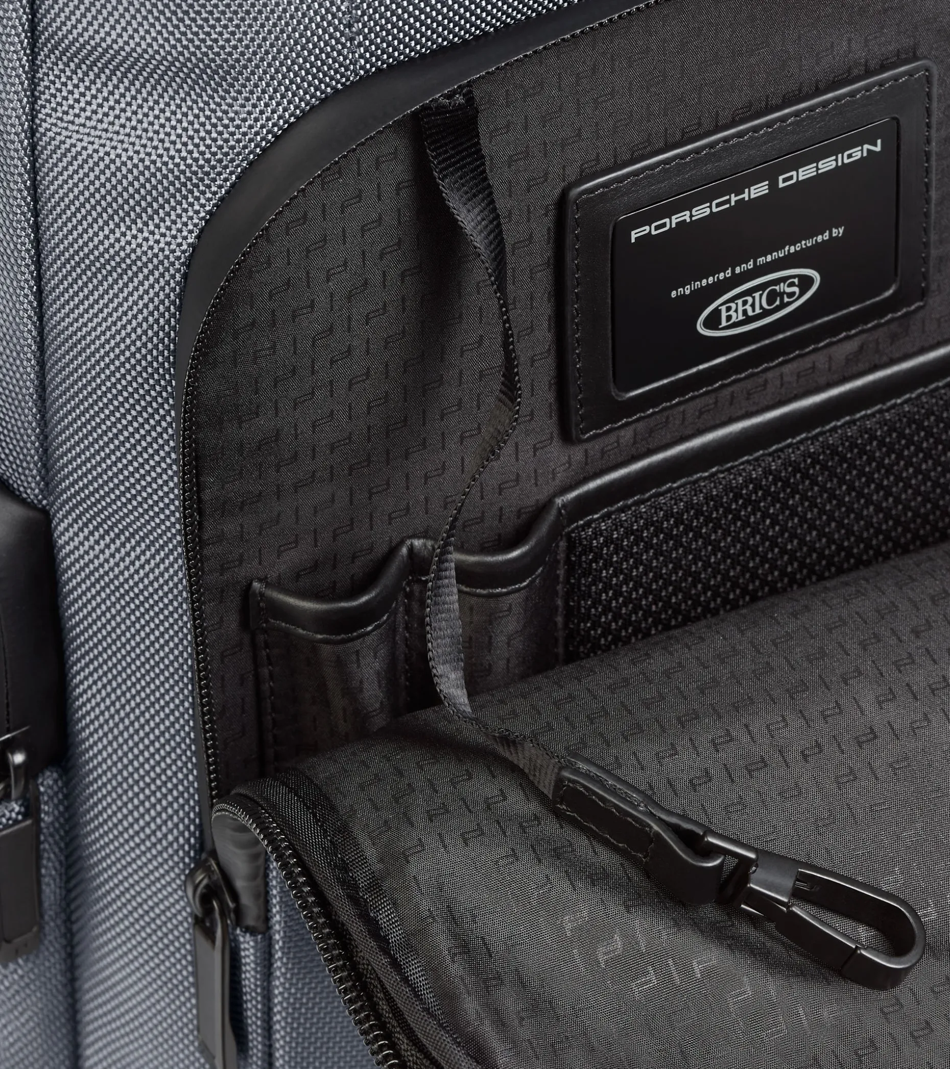 Roadster Pro Backpack M1
