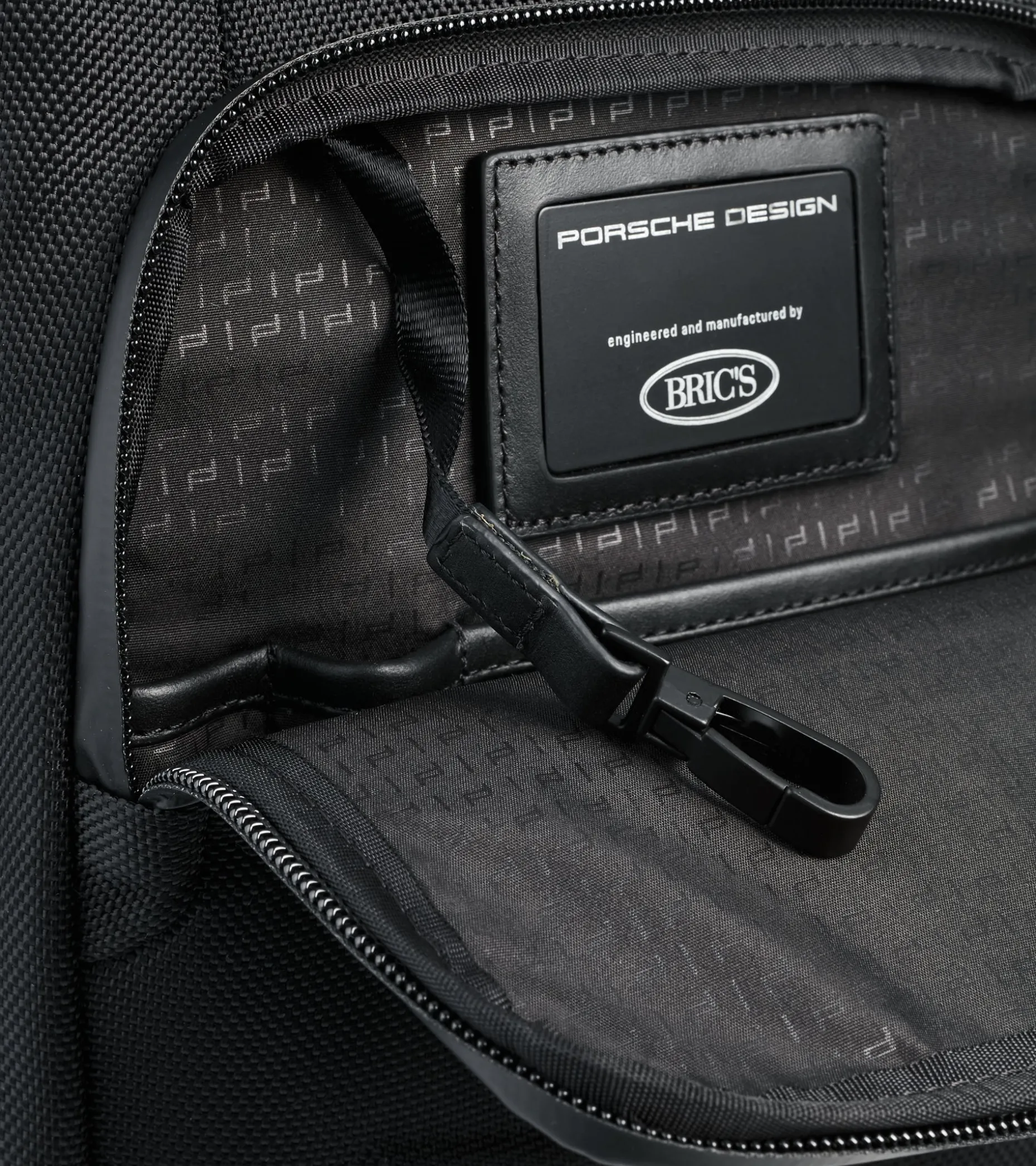Roadster Pro Shoulderbag S